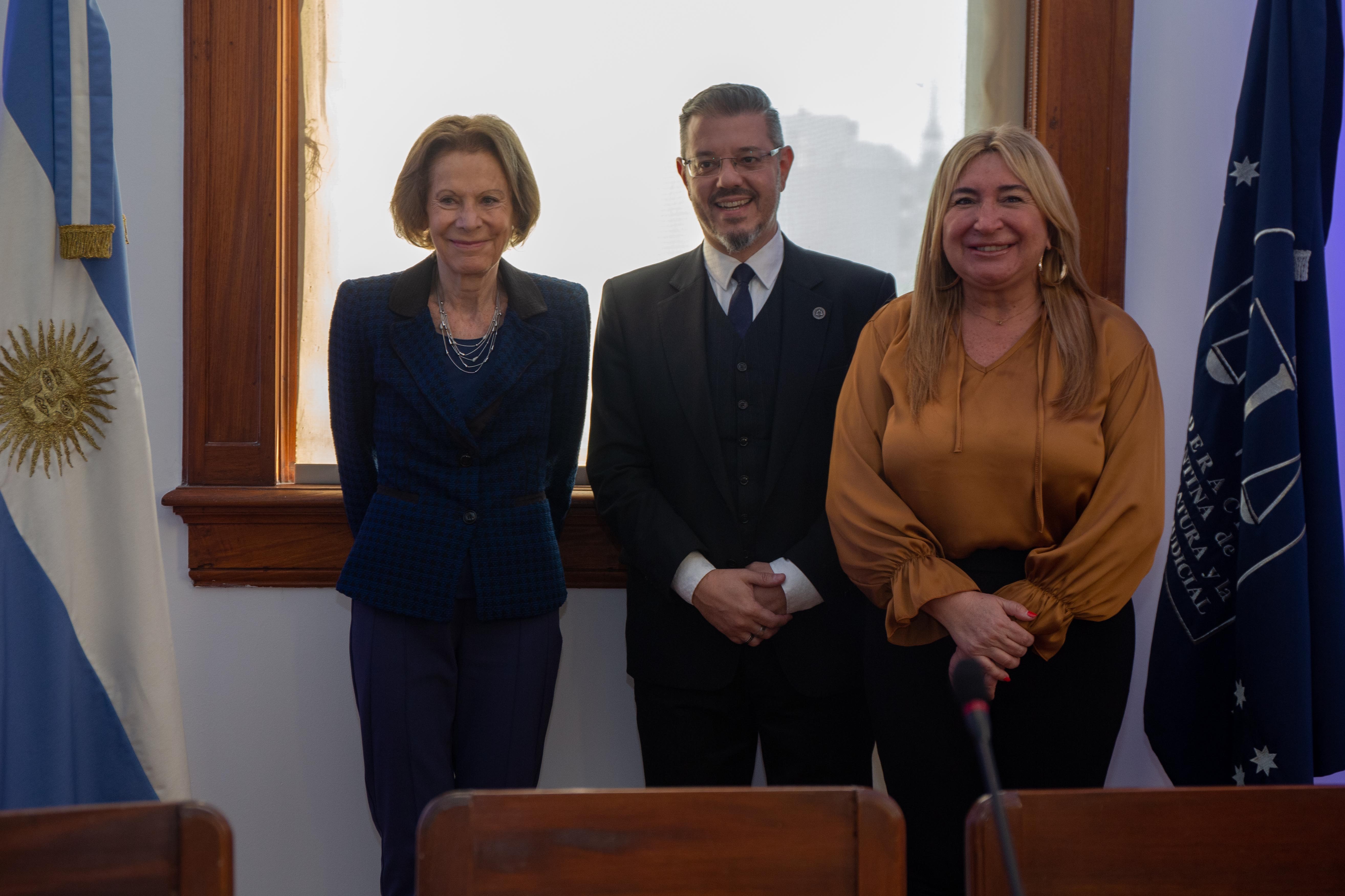 Inés M. Weinberg, Carlos Fel Rolero Santurian y Marcela Ruiz