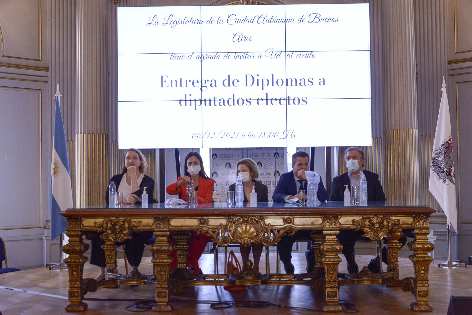 María Rosa Muiños, Marcela De Langhe, Inés Weinberg, Agustín Forchieri y Roy Cortina. (Foto: gentileza Legislatura)