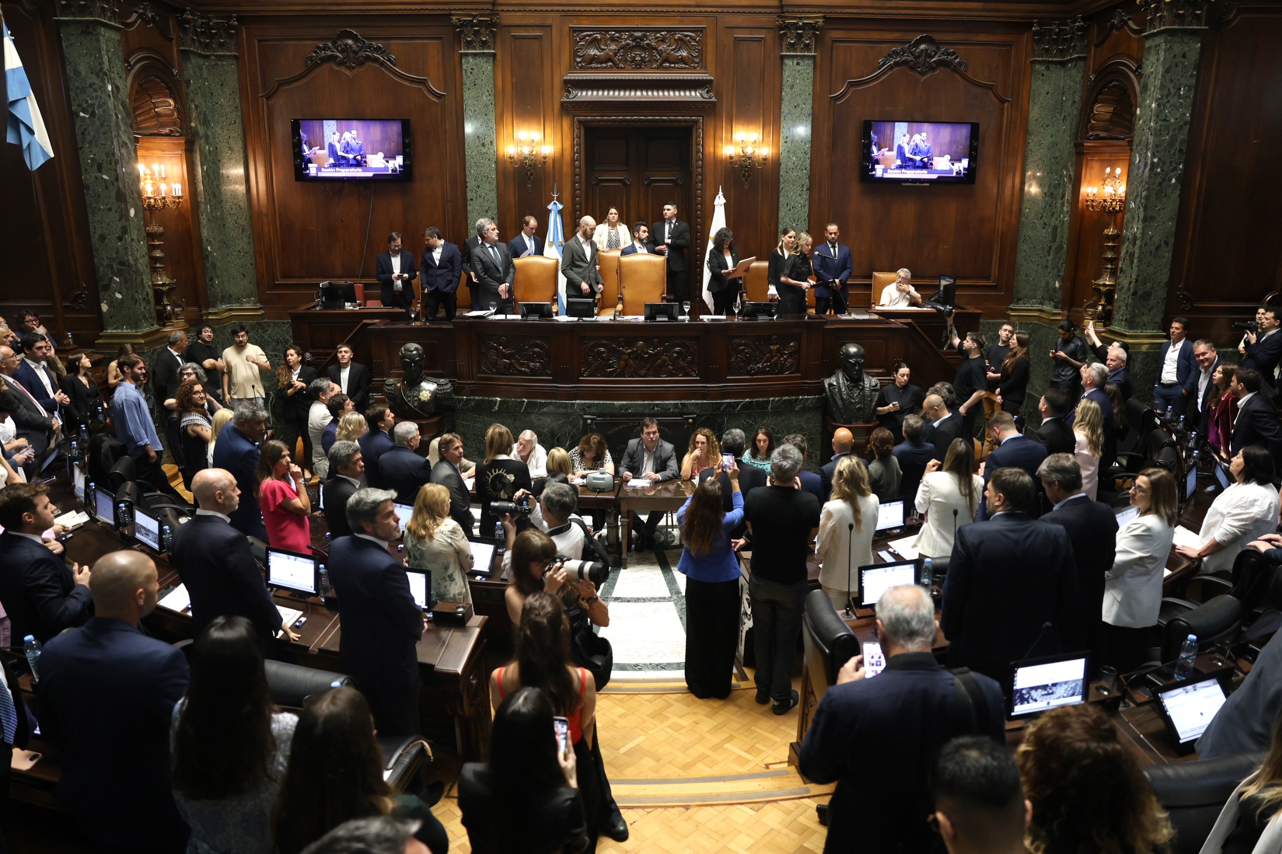 Sesión Preparatoria en el recinto de sesiones de la Legislatura de la Ciudad de Buenos Aires