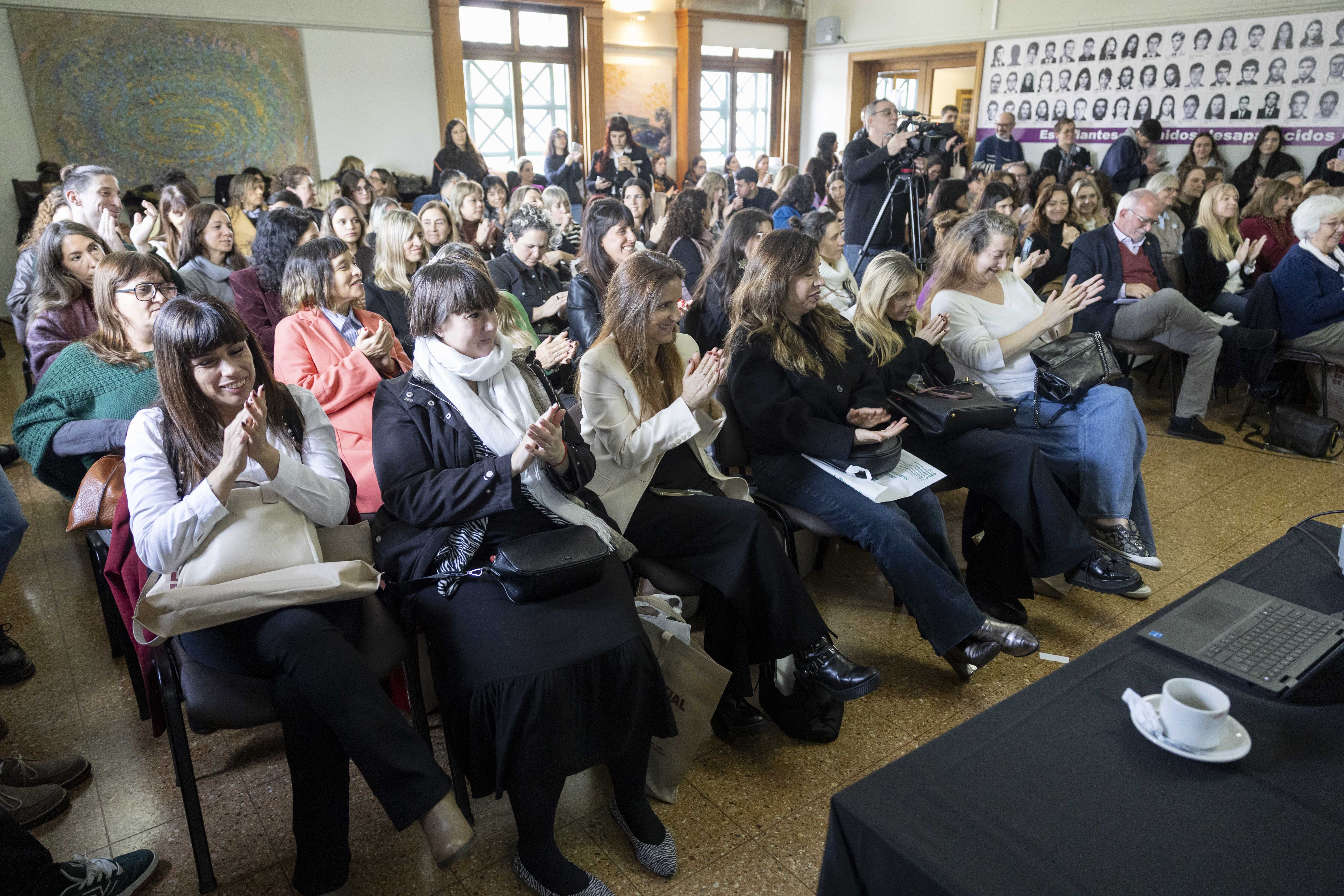 Con un auditorio colmado, la actividad se llevó a cabo en la Facultad de Derecho de la UBA.